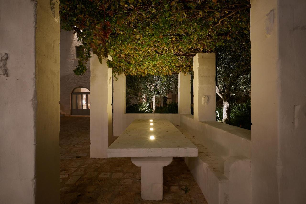 Masseria Le Carrube Ostuni Eksteriør billede