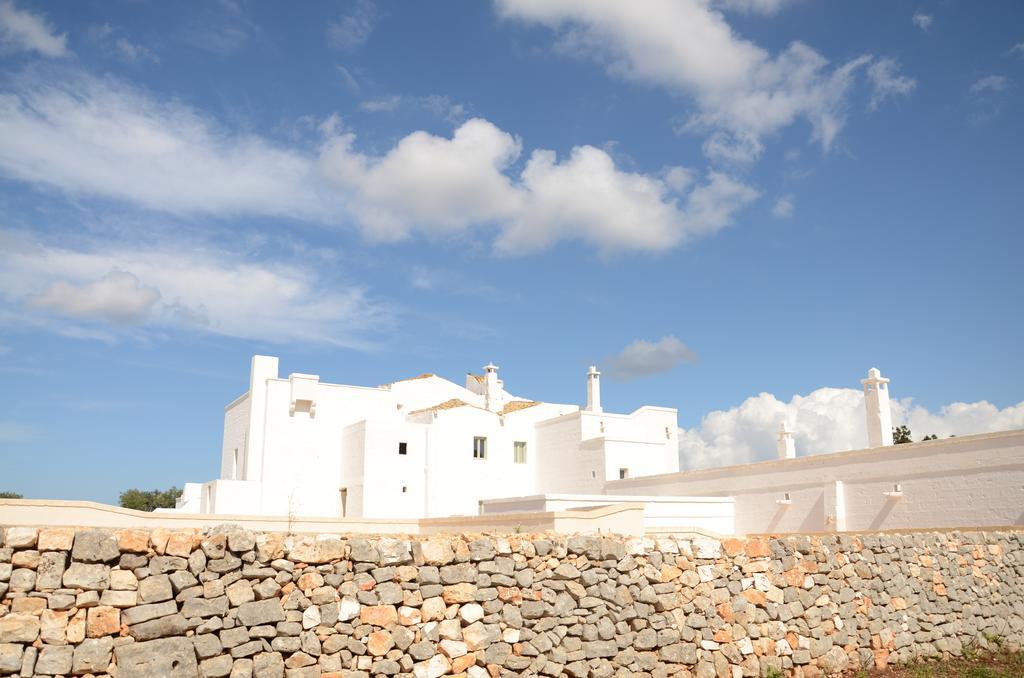 Masseria Le Carrube Ostuni Eksteriør billede