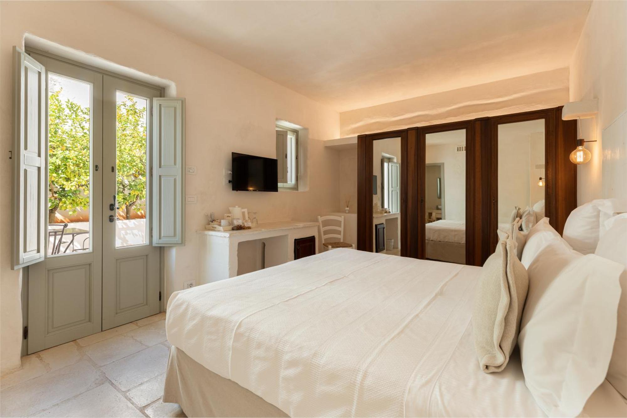 Masseria Le Carrube Ostuni Eksteriør billede