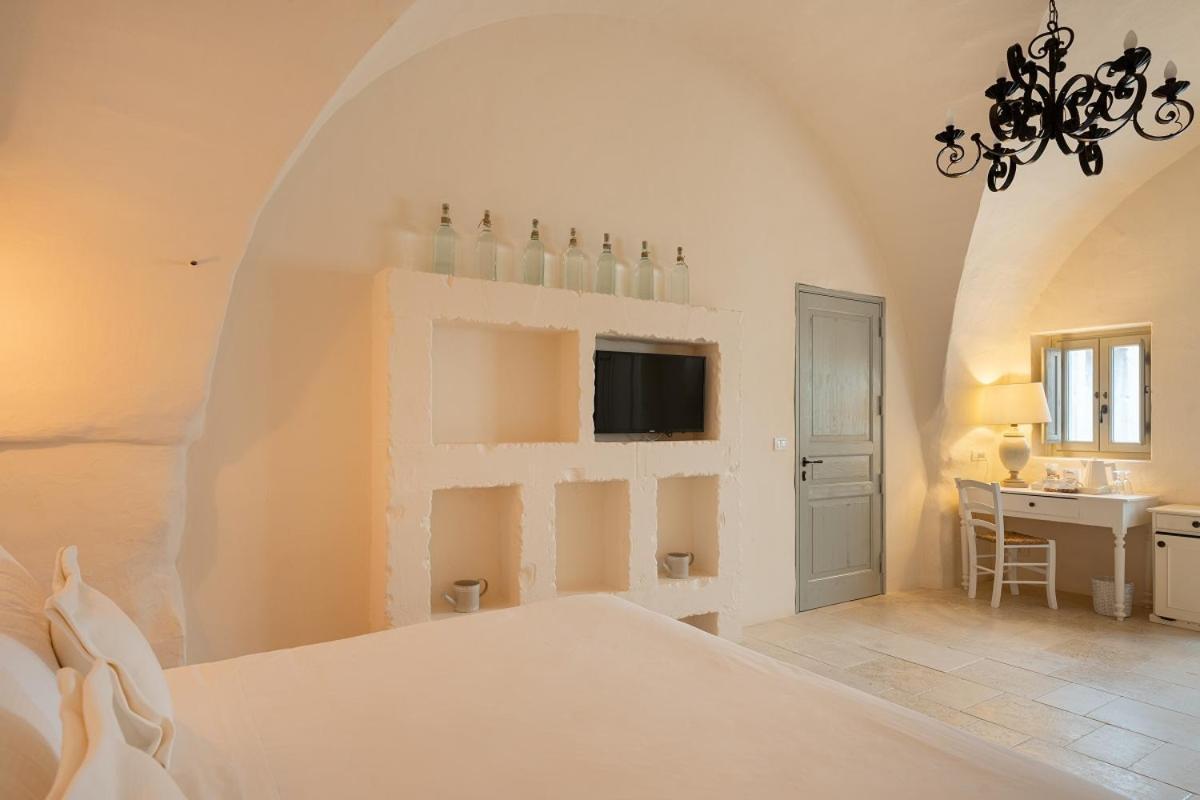 Masseria Le Carrube Ostuni Eksteriør billede